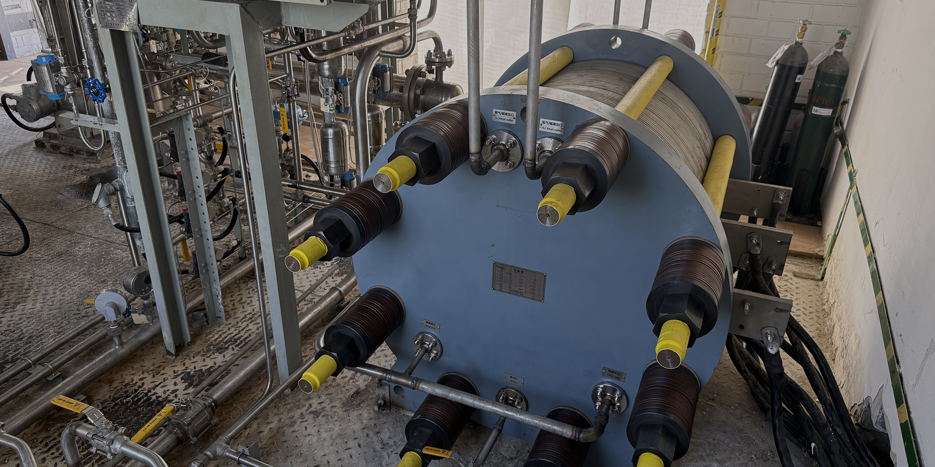 为塑胶厂配套制氢系统，30标方级别